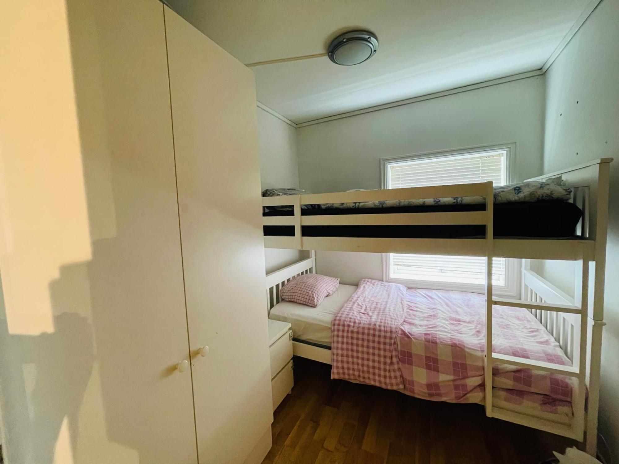 Apartment Spacious Waterfront With Free Parking - Upgraded 2024 Stavanger